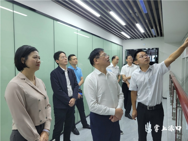 省委政研室一行来渌口区调研县域经济和县域治理工作