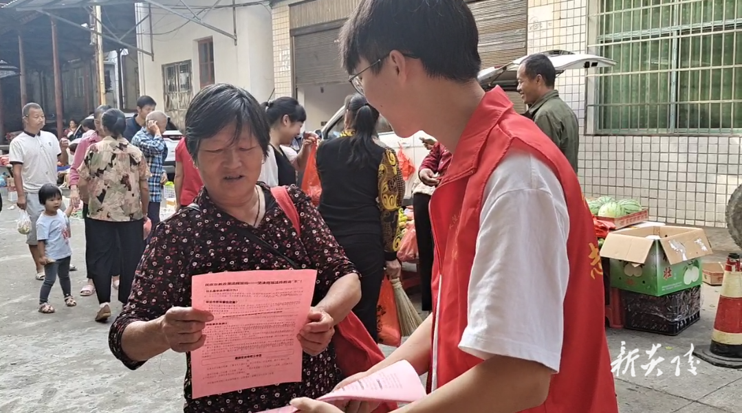 策源乡开展民宗政策法规宣传暨民族团结进步宣传月活动