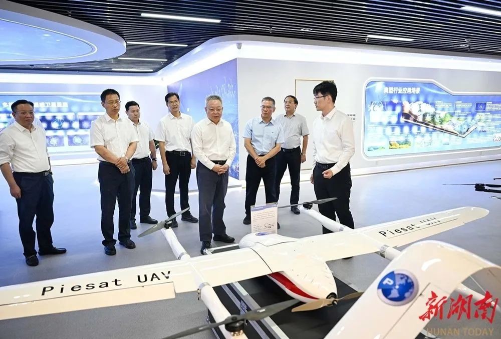 沈晓明调研北斗产业发展：强化科技和制度创新 做精做实应用场景