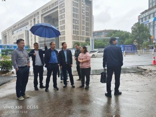 省统计局投资处处长匡浩堂一行来株调研