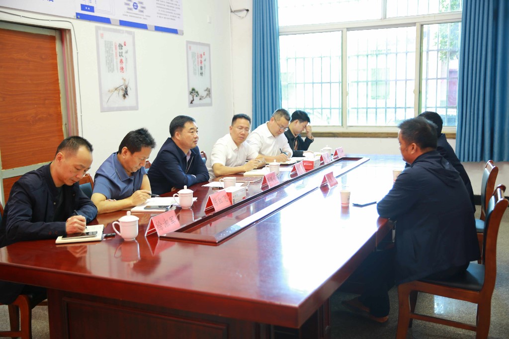 解决群众急难愁盼　李鹏程下沉一线接访群众