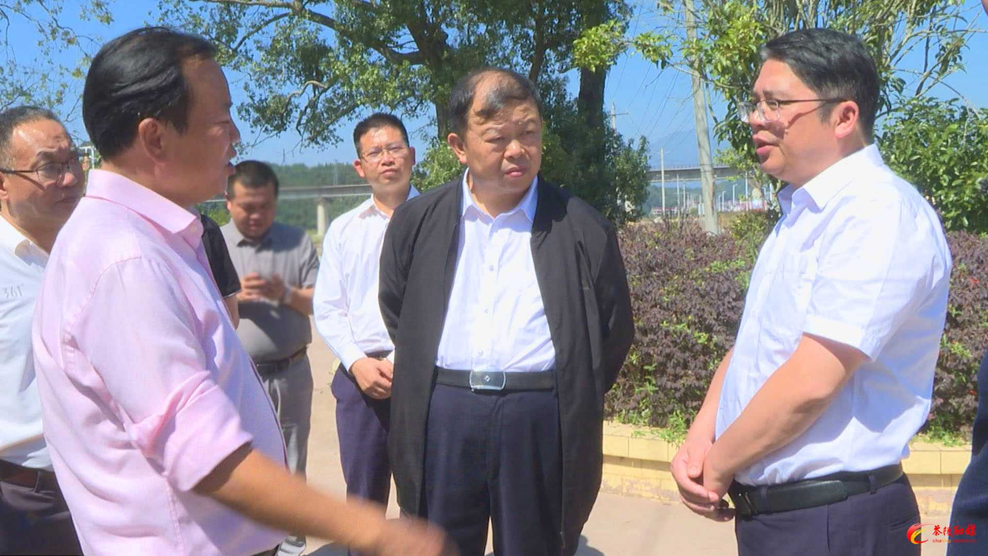 湖南工业大学党委书记刘望来茶调研乡村振兴工作