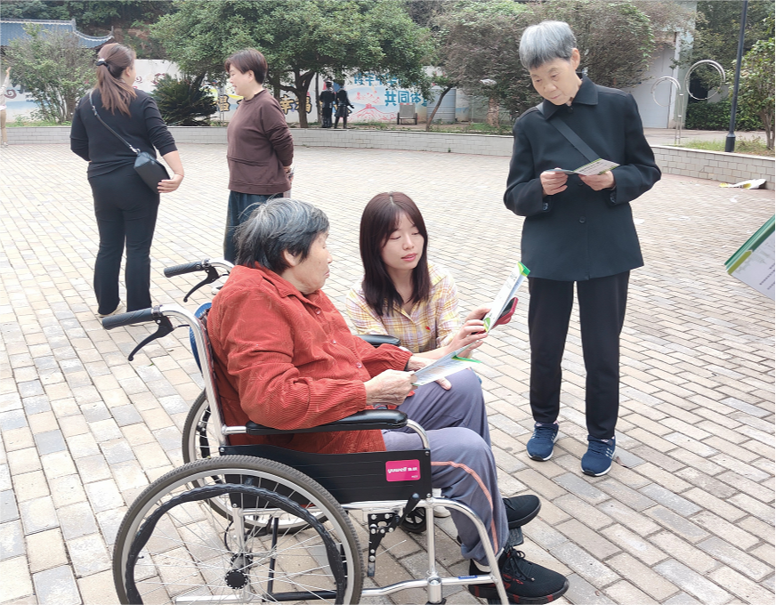 【党建廉政】党建引领垃圾分类低碳生活新时尚