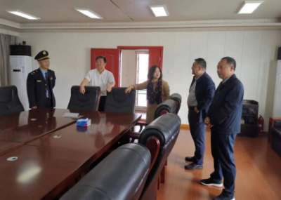 市人大常委会副主任余群明调研我市渔政执法工作
