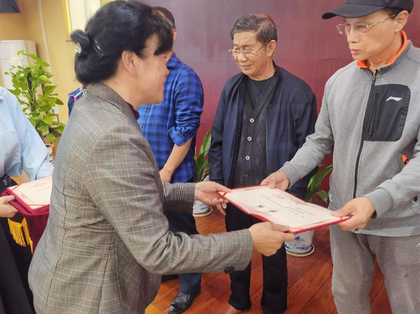“莫道桑榆晚，为霞尚满天” ——天元区召开老年科技工作者代表座谈会