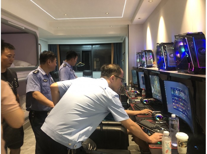 治安部门联合市文旅广体局开展电竞酒店未成年人保护工作检查