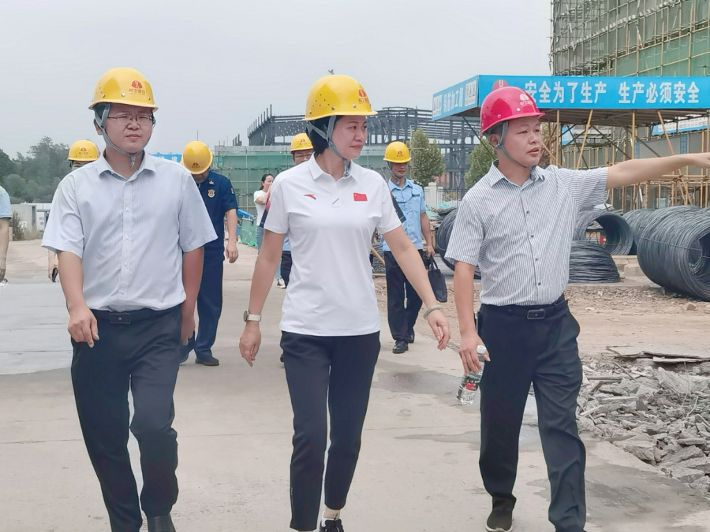 ​赖晓智带队前往南洲产业园督导检查中秋国庆“双节”期间安全生产工作