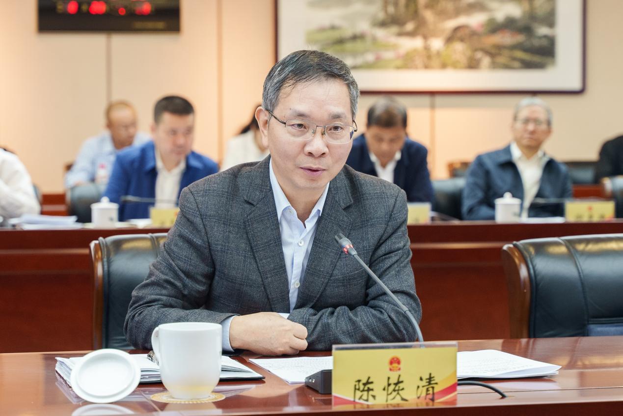 省人大副主任陈飞来株开展执法检查