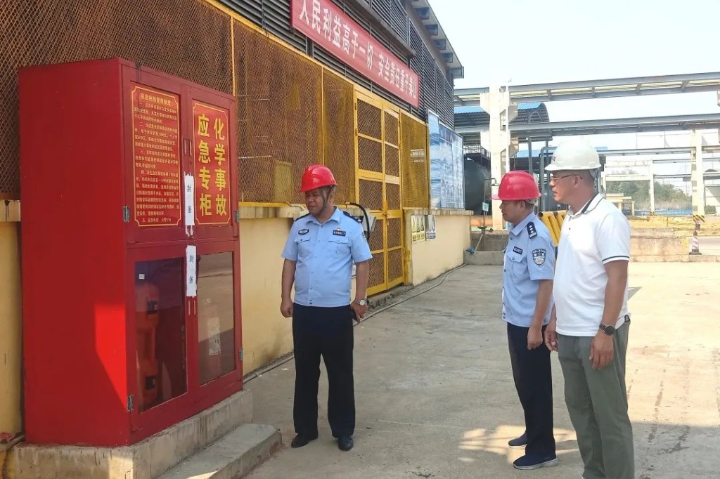 锚定“三高四新”美好蓝图，以“五个聚焦”推进园区发展新常态——攸县公安局江桥派出所护航经济发展纪实