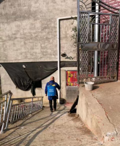 芦淞区开展“大清洗大消毒”专项行动，筑起动物疫情防控屏障