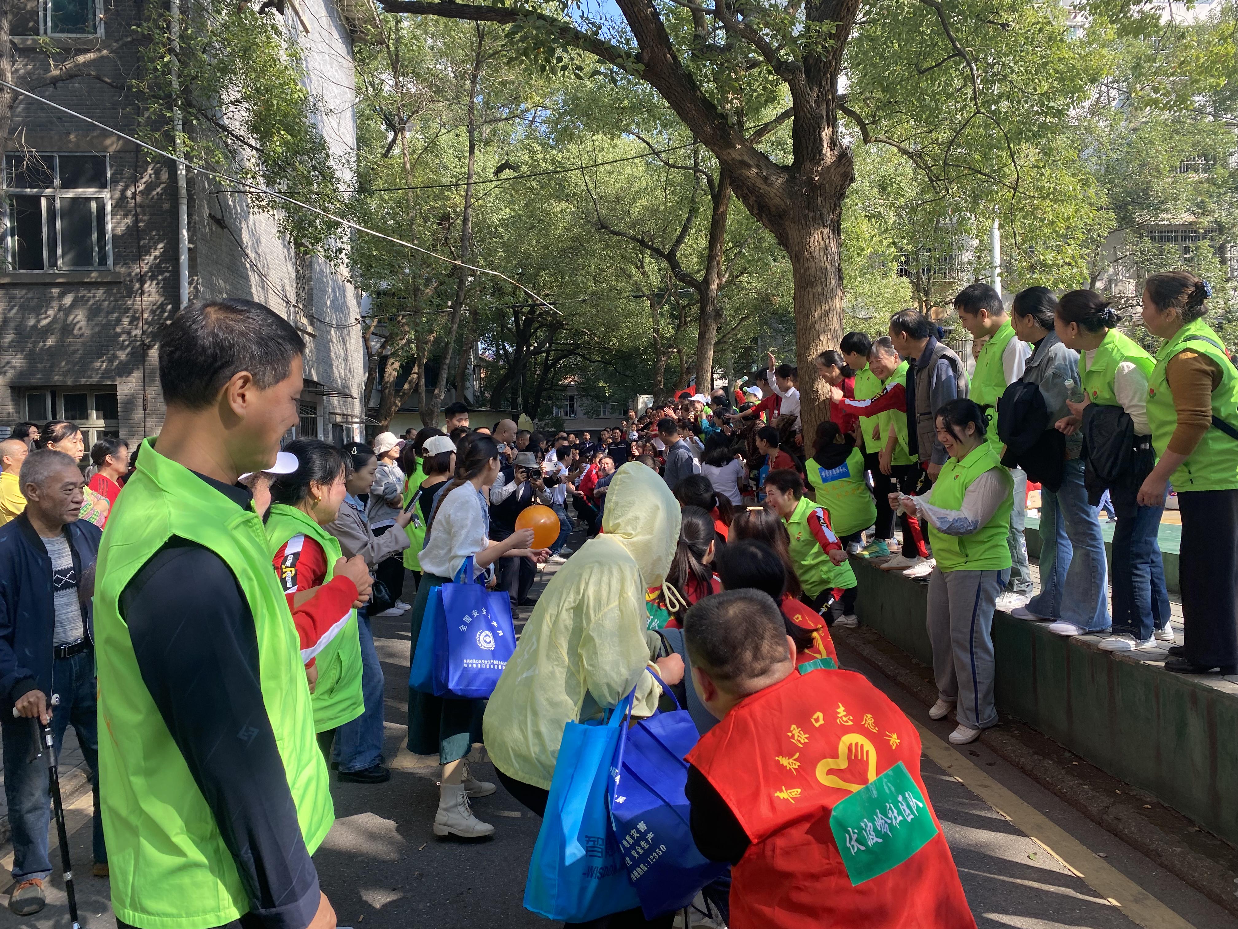 渌口正青春•幸福邻里节 ——火花新村分会场