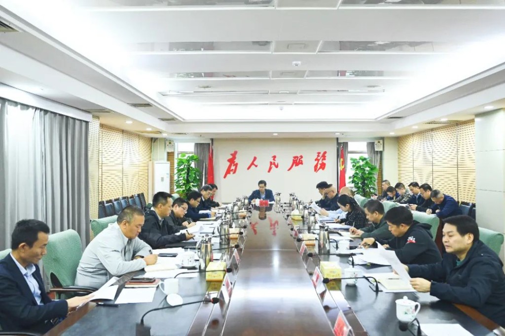 区委常委会召开会议,研究听取了这些事项