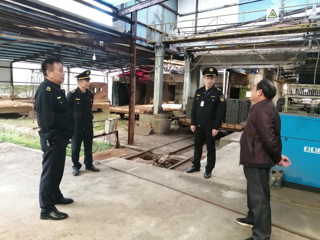 "利剑行动"在炎陵||市支队来炎开展环境稽查工作