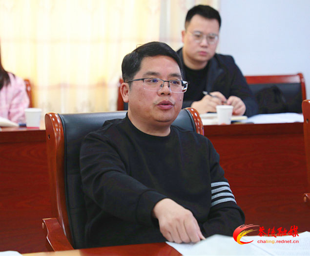 邓元连到卫健局调研指导工作