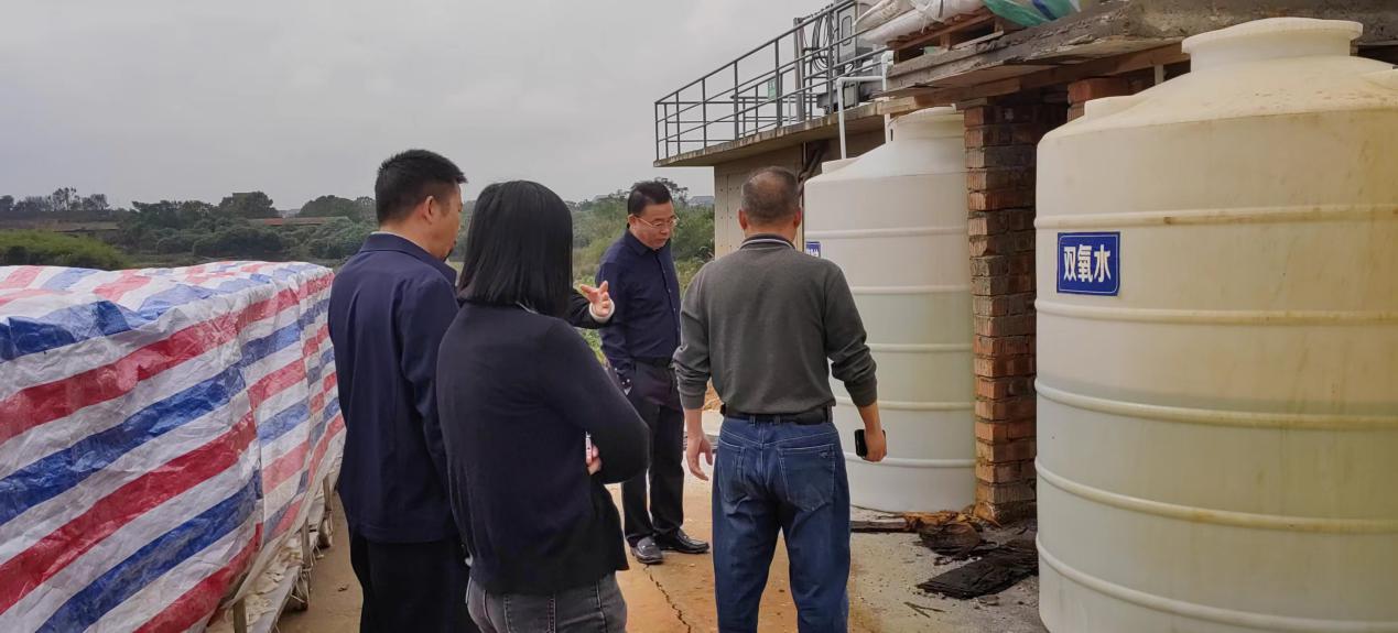 "利剑"行动||市生态环境局来茶调研土壤生态工作