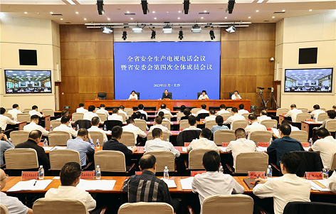 毛伟明：盯牢城市重点领域 抓实城市公共安全 坚决维护好人民群众生命财产和安全