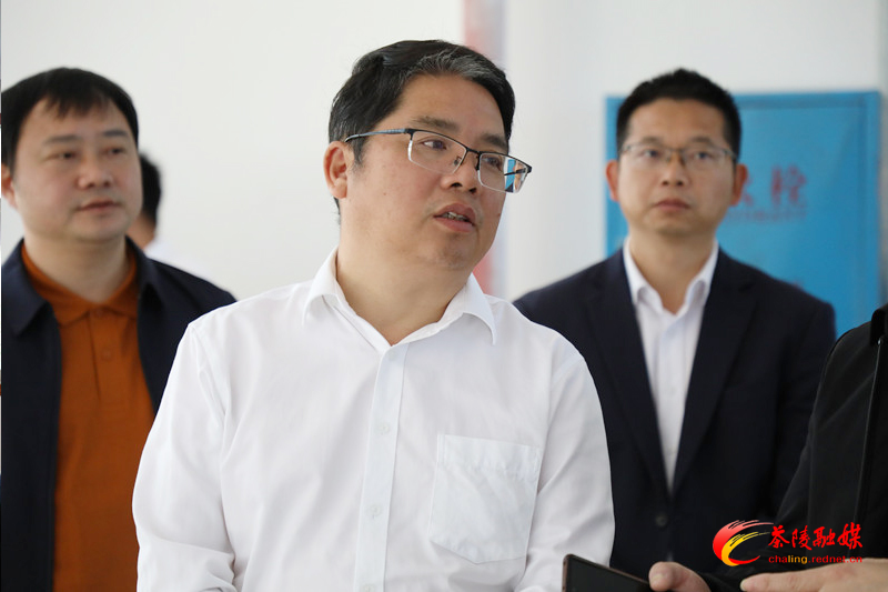 邓元连调研统计暨五经普工作