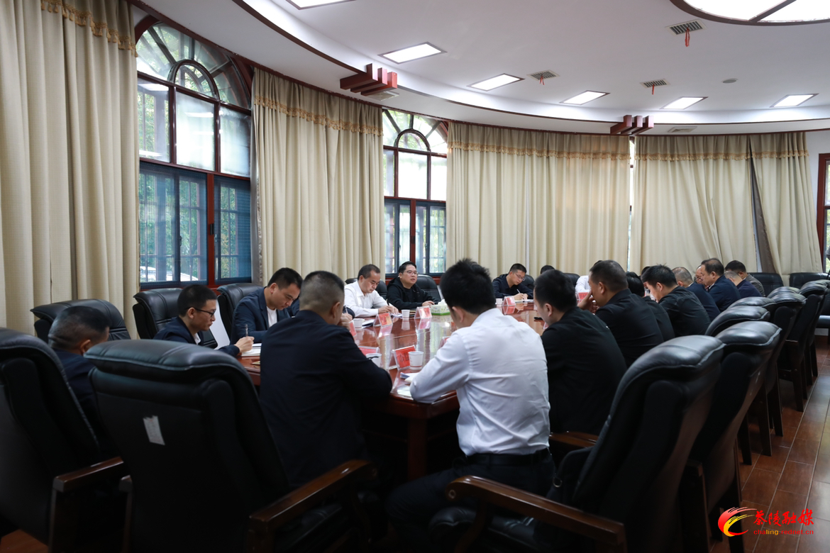 邓元连主持召开全县拟争取省政府2023年真抓实干督查激励事项工作调度会