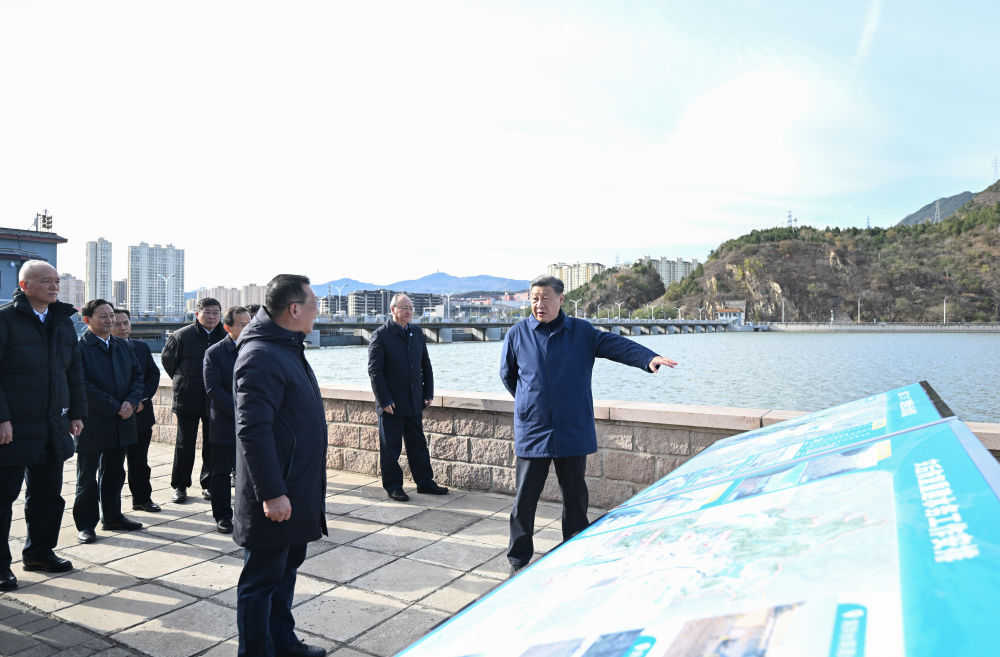 习近平在北京河北考察灾后恢复重建工作时强调 再接再厉抓好灾后恢复重建 确保广大人民群众安居乐业温暖过冬
