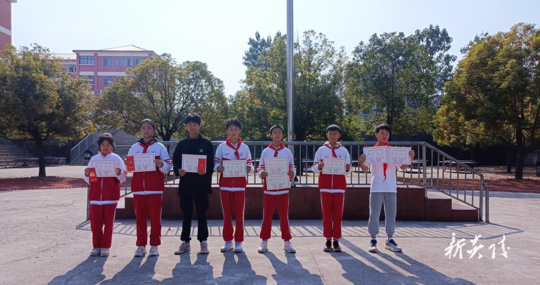 明德小学在市"三好杯中小学生运动会"中获佳绩