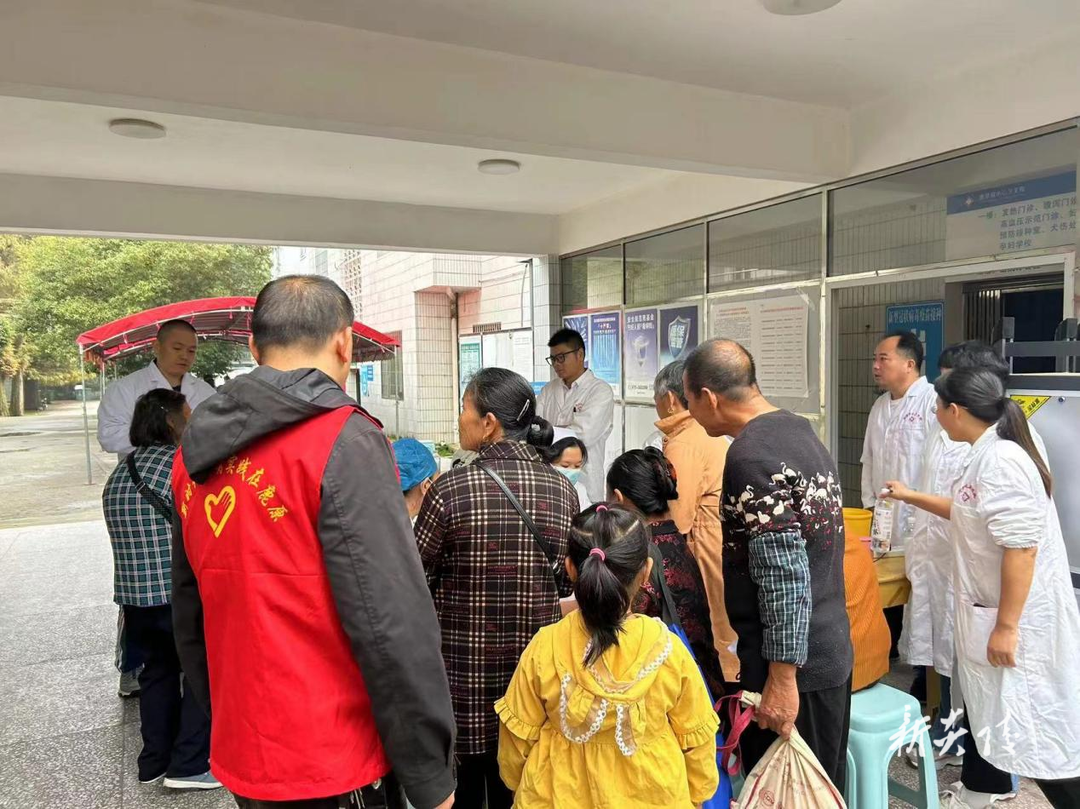 市中心医院赴炎陵县鹿原镇开展大型义诊活动