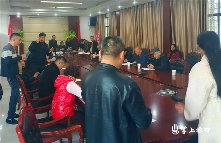 渌口区交通运输局：上门送服务 司机零跑腿