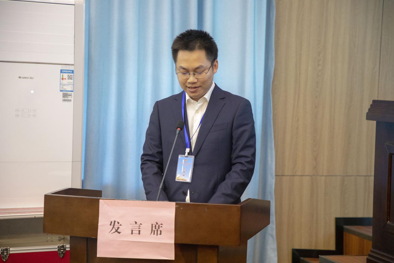 朱亭镇第六届人民代表大会第六次会议胜利召开