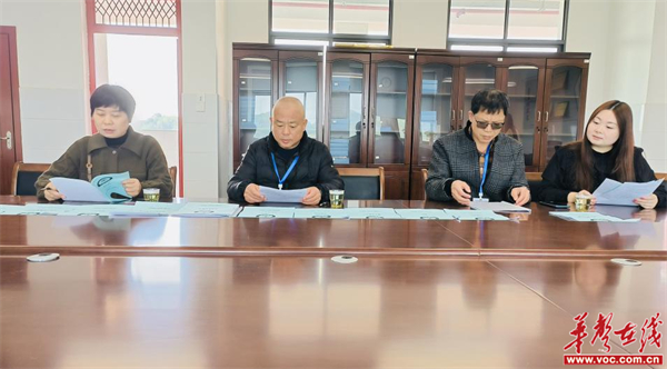 美泉小学：强化食堂监管 落实安全责任