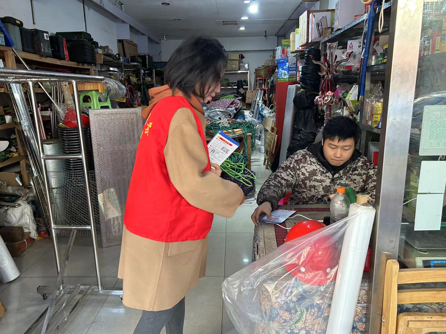 攸县司法局：皇图岭镇开展宪法宣传周活动