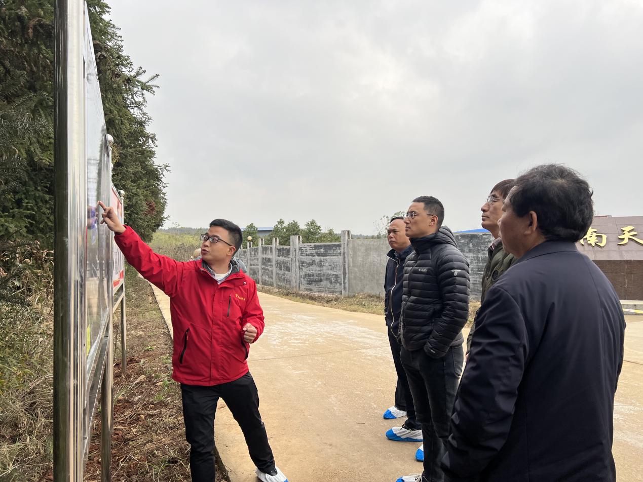 ​攸县非洲猪瘟无疫小区建设通过国家级现场评审