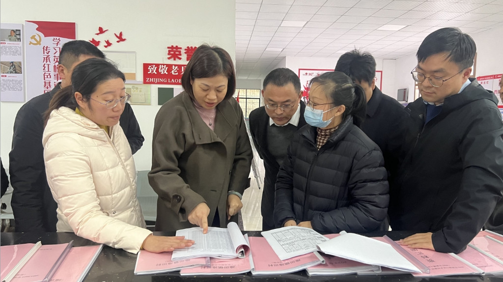 赖晓智督导巩固拓展脱贫攻坚成果同乡村振兴有效衔接工作