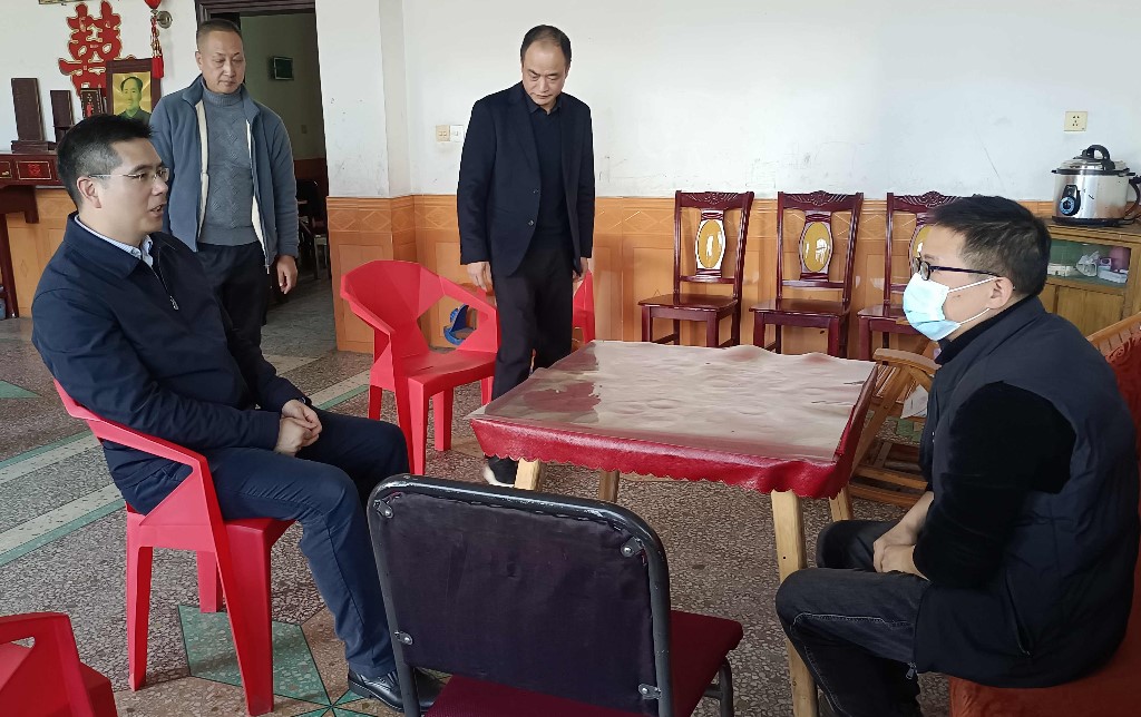 武挪强到皇图岭镇调研乡村振兴工作
