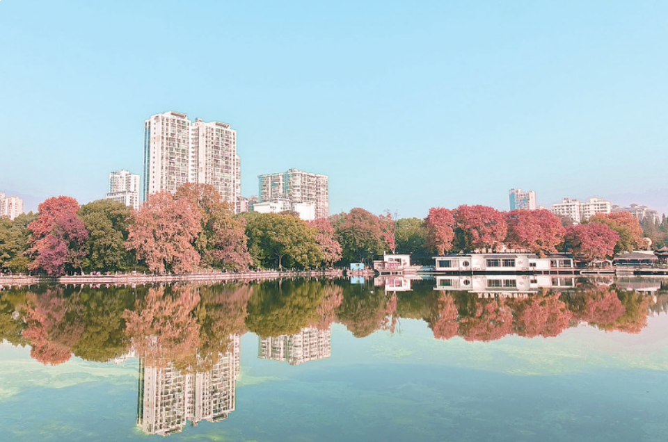 我市提前一个月实现"蓝天300天"目标！