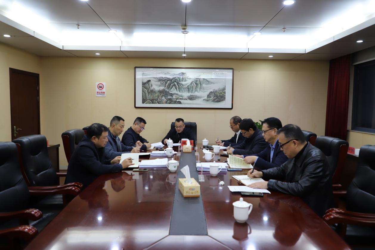 市生态环境局党组理论学习中心组（扩大）组织召开2023年第12次集体学习