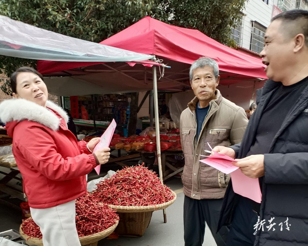 沔渡镇开展禁毒民调宣传活动
