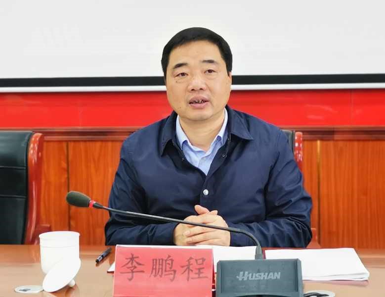 县委书记李鹏程深入网岭镇听取县人大代表意见建议