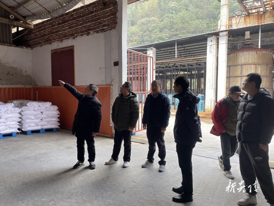 策源乡对化工企业开展安全生产督导检查