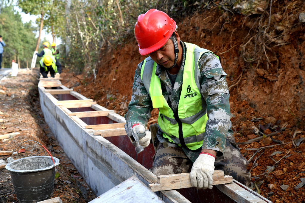 株洲100公里普通公路中修工程即将竣工
