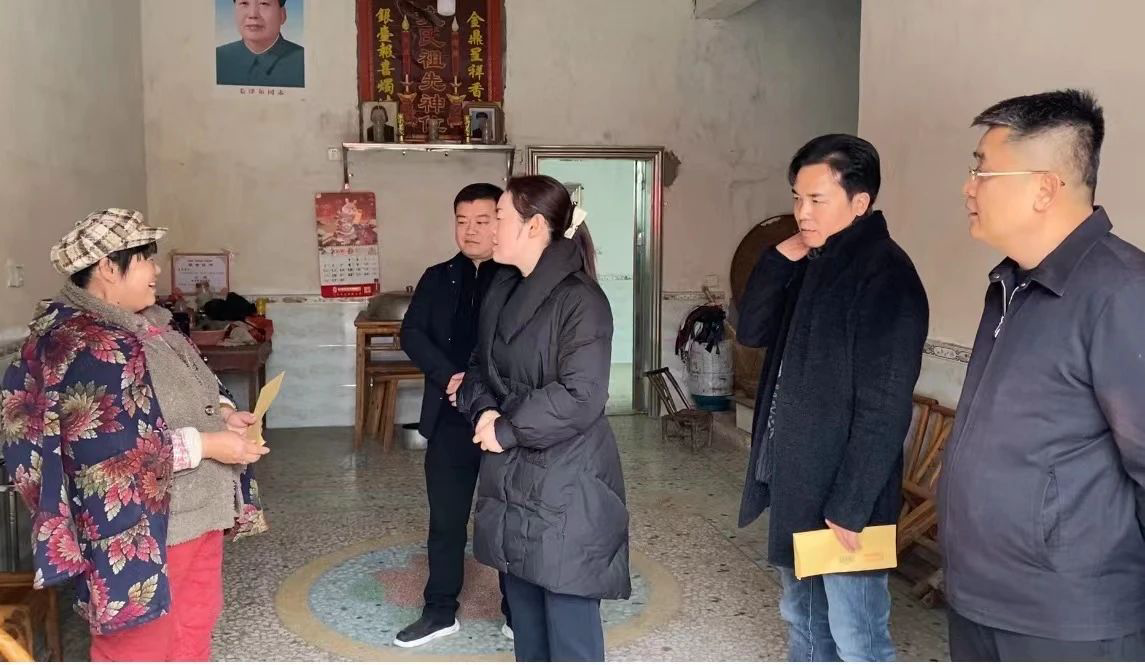 渌口区龙船镇：走访慰问脱贫户 春节帮扶暖民心