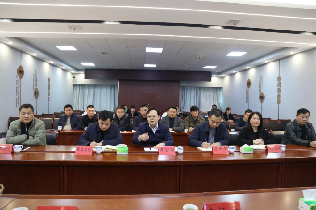 醴陵:推动湘雅乡情常态化向基层6家片区医疗中心延伸