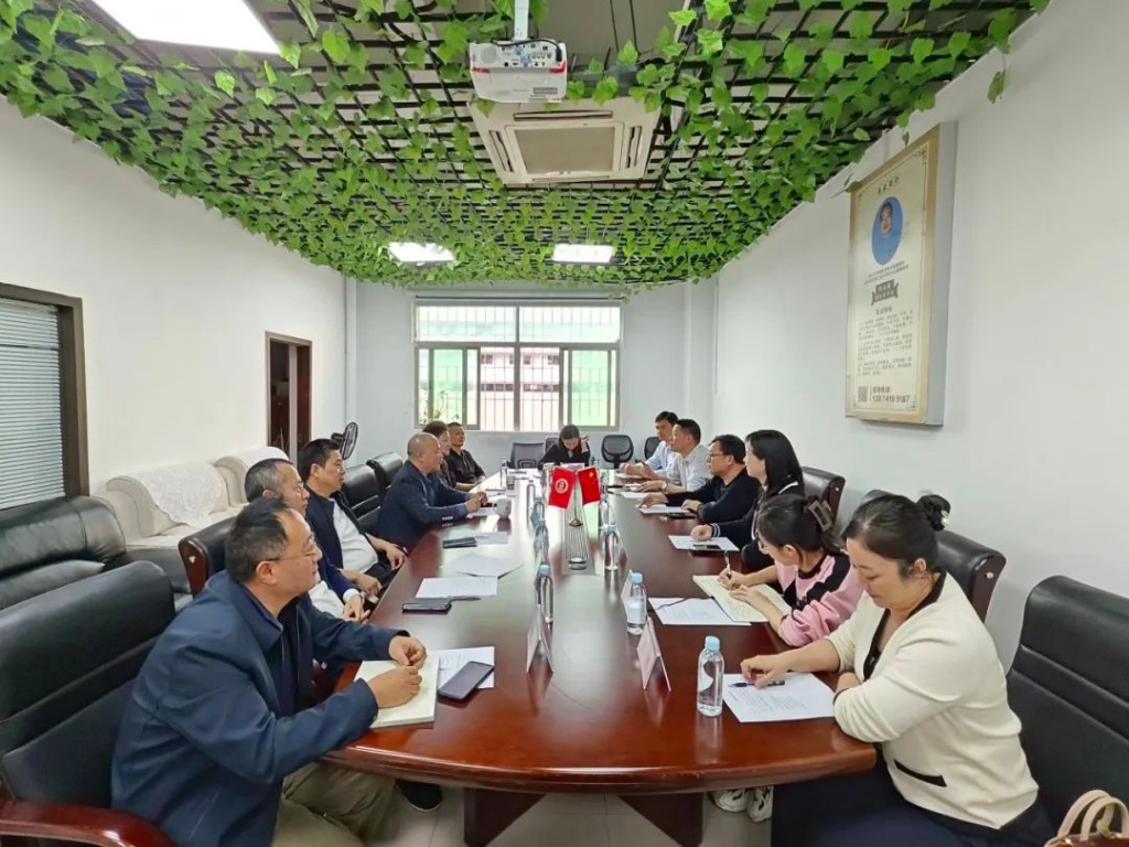株洲市跟班招商小分队出征深圳并召开首次见面会