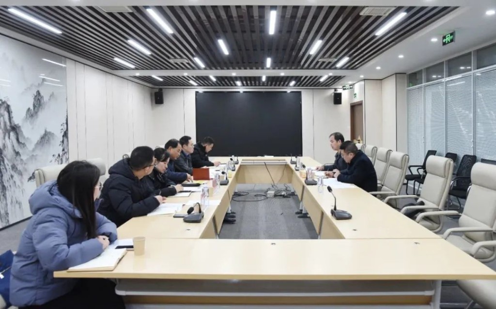 锚定目标 招大引强