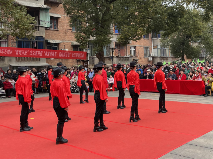 打造家门口的舞台，这个社区春晚活动欢乐开演！
