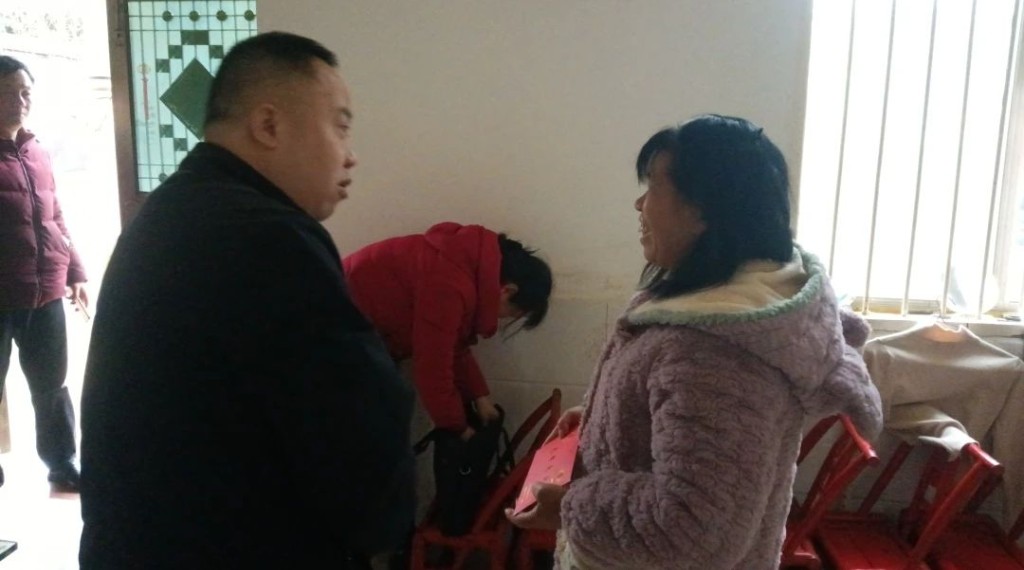 春节走访慰问 情暖退役军人