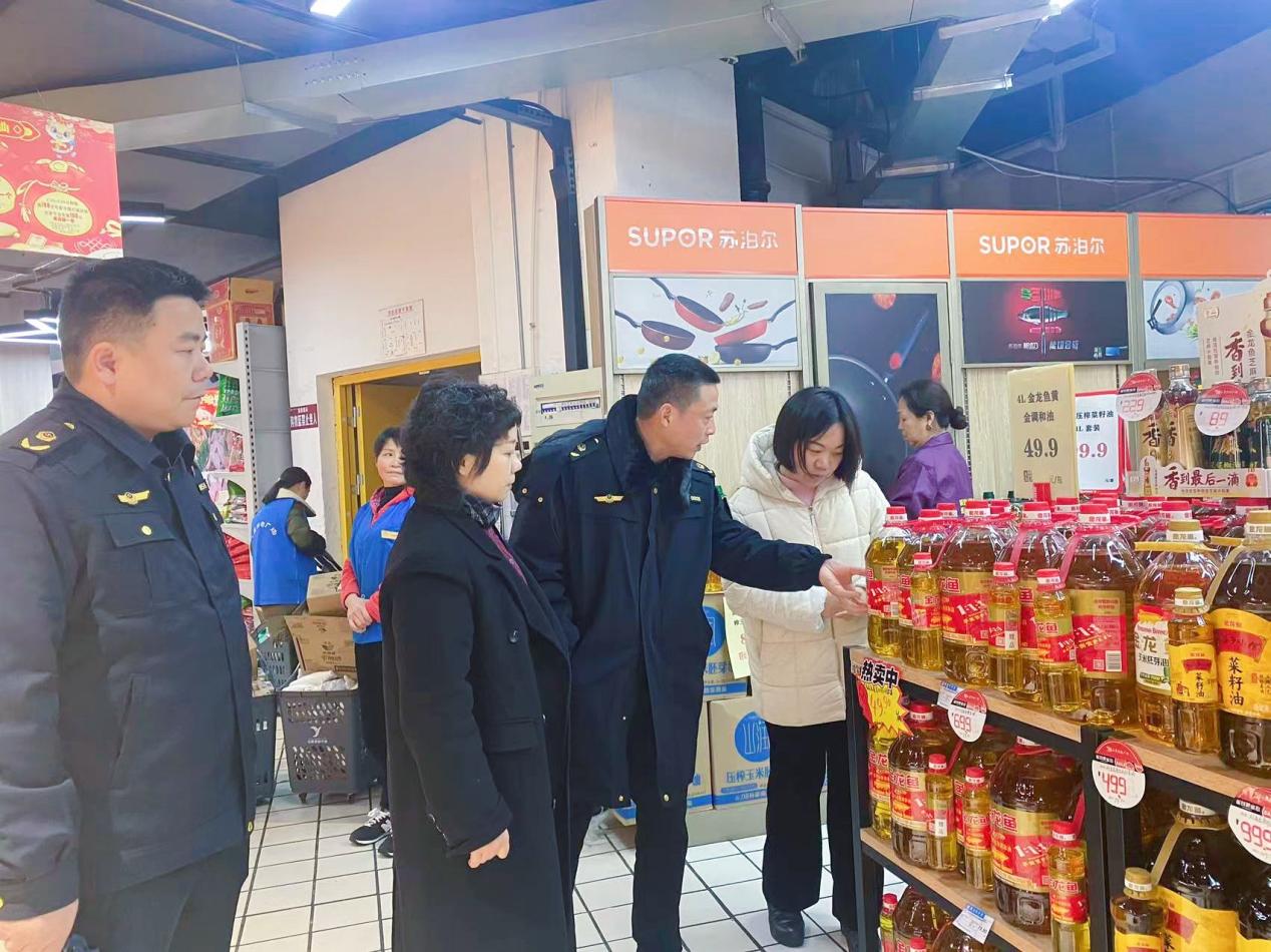 芦淞区市场监督管理局开展春节节前价格监督检查