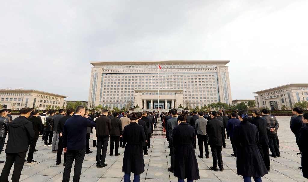 新春开门红：龙年首个工作日 攸县举行升国旗仪式