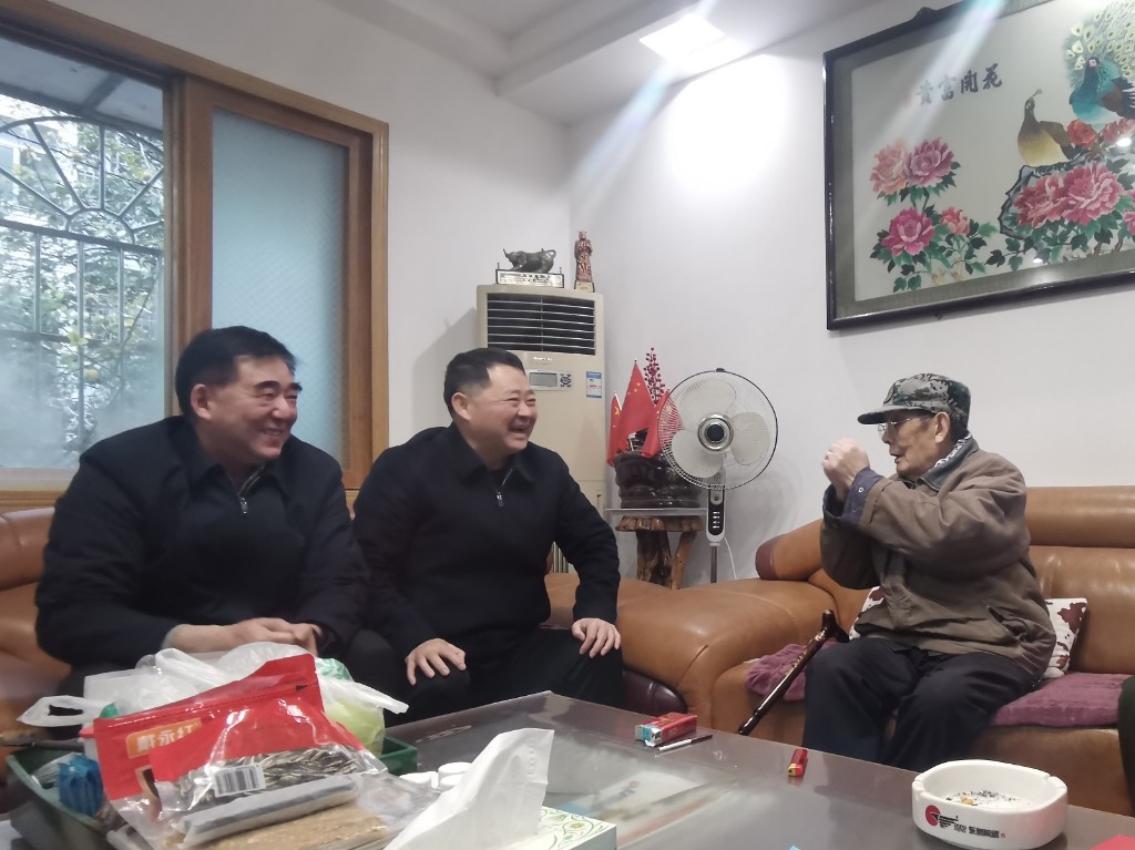 株洲市各级党委政府走访慰问驻株部队、退役军人及其他优抚对象