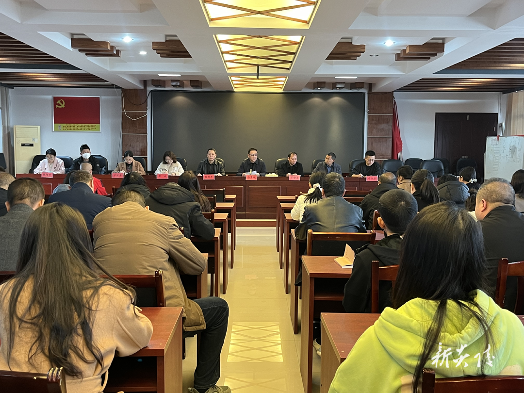 霞阳镇：归队收心鼓干劲 凝心聚力踏新程