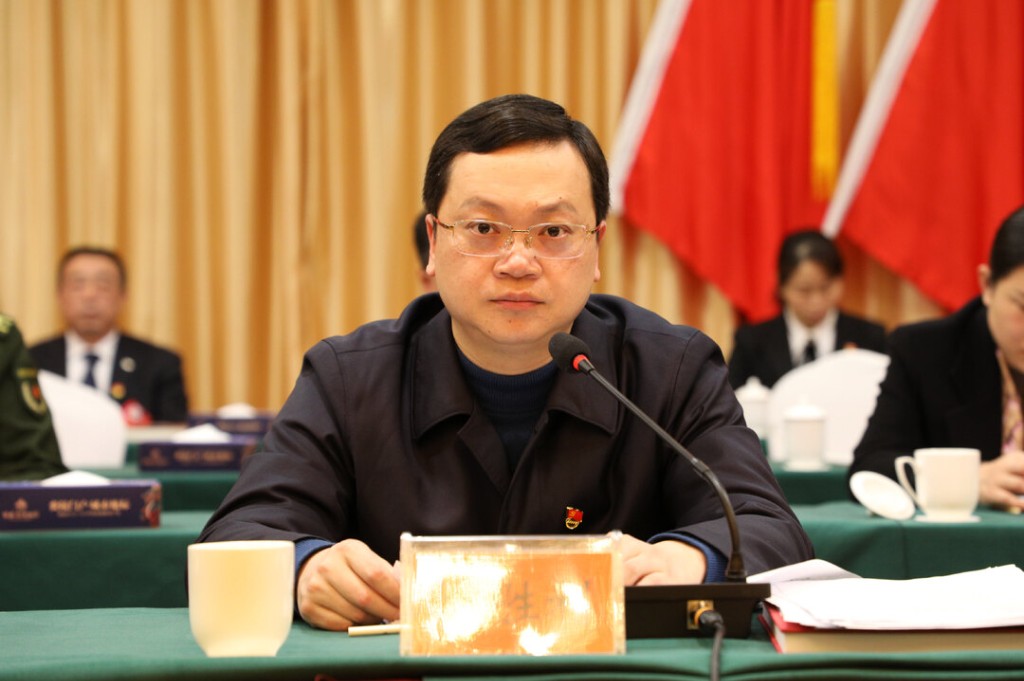 炎陵县第十八届人民代表大会第四次会议召开预备会议和党员会议