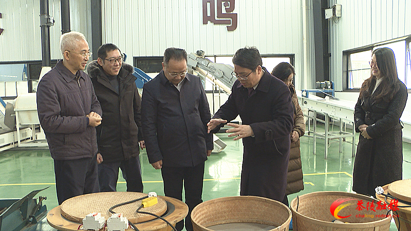 聂方红一行来茶调研